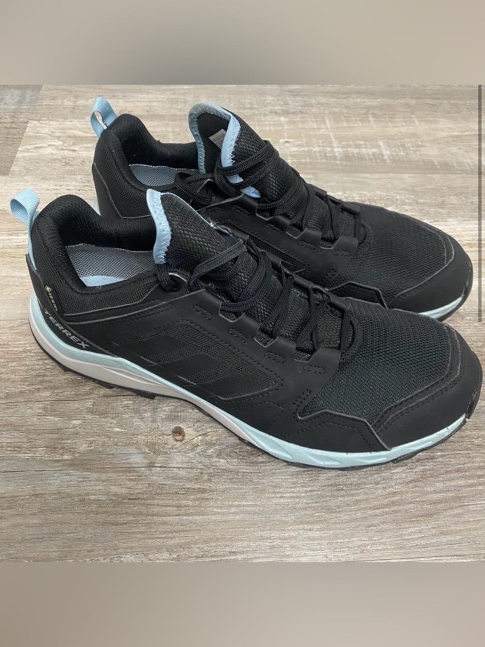 ADIDAS Terrex Traxion 290 Women’s Hiking Trail Shoes Black Water Proof EUC-sz 10
